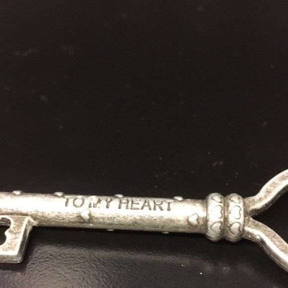 Key pendant - Picture 5 of 5
